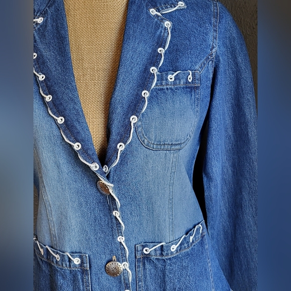 New Identity small jean jacket - Picture 4 of 8